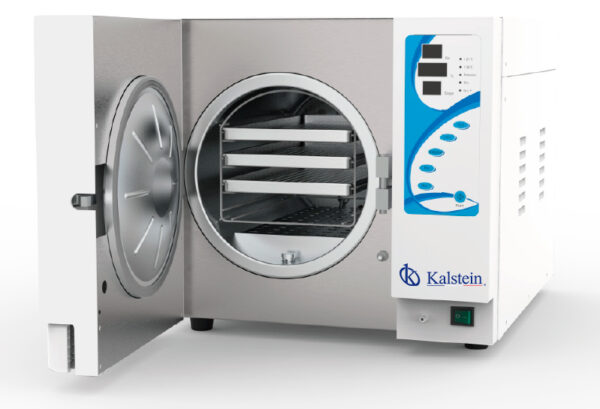 Safety and regulations applicable to horizontal autoclaves